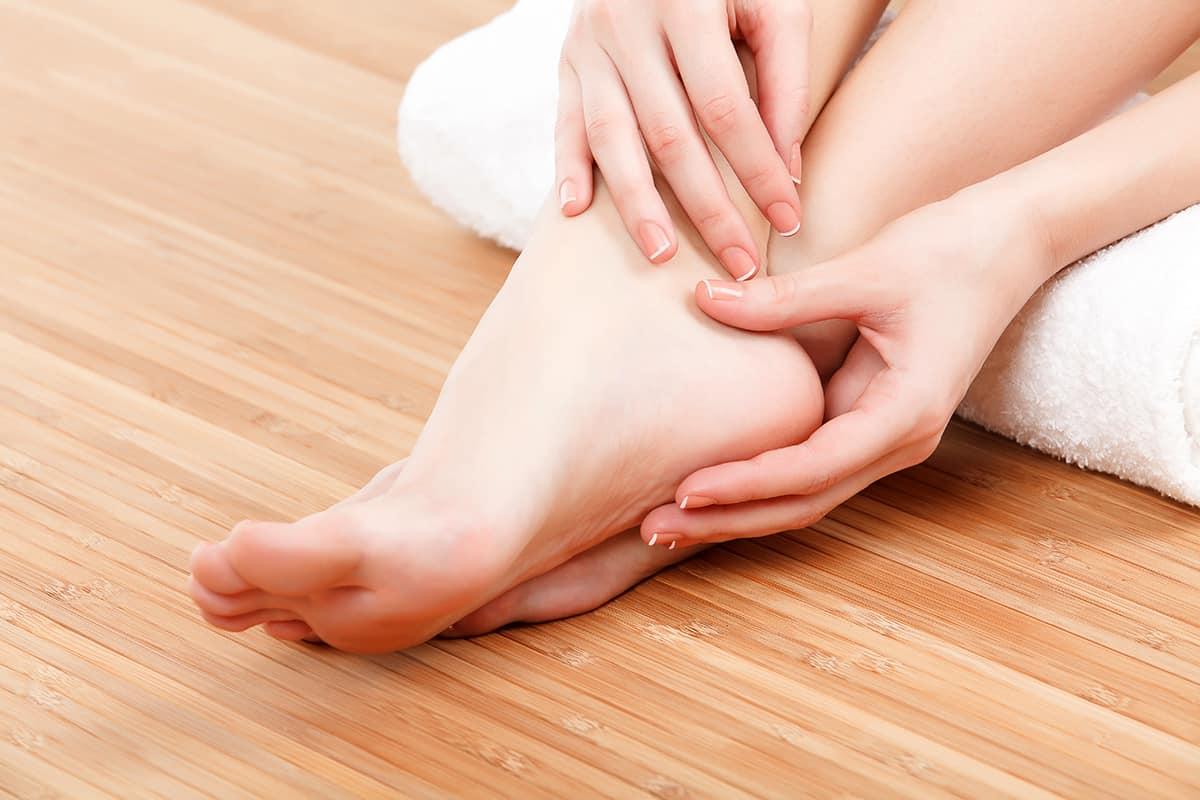 Cracked feet treatment and care 2