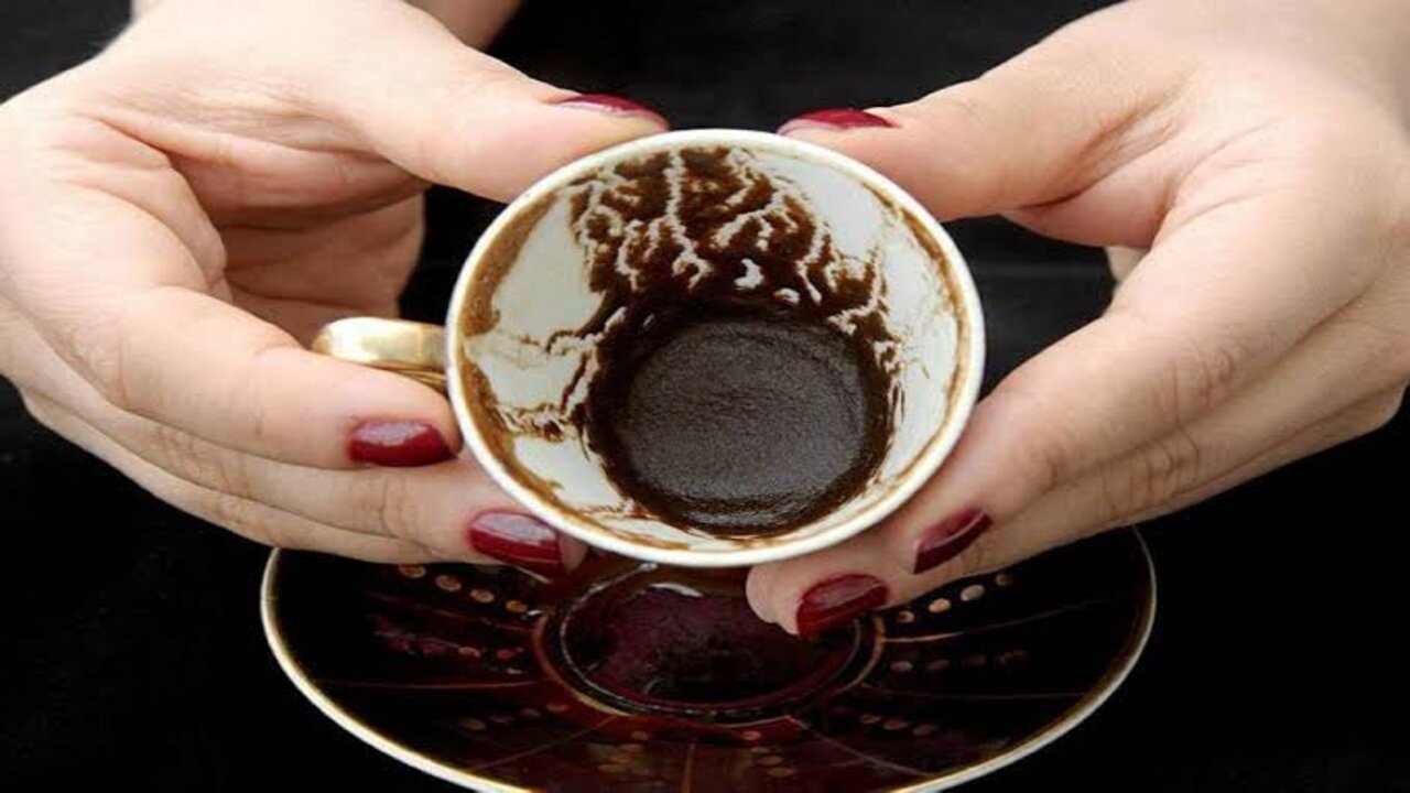 ماسك تفل القهوة وزيت الزيتون