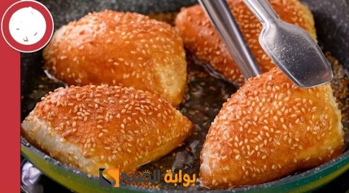 خبز البالون بالسمسم