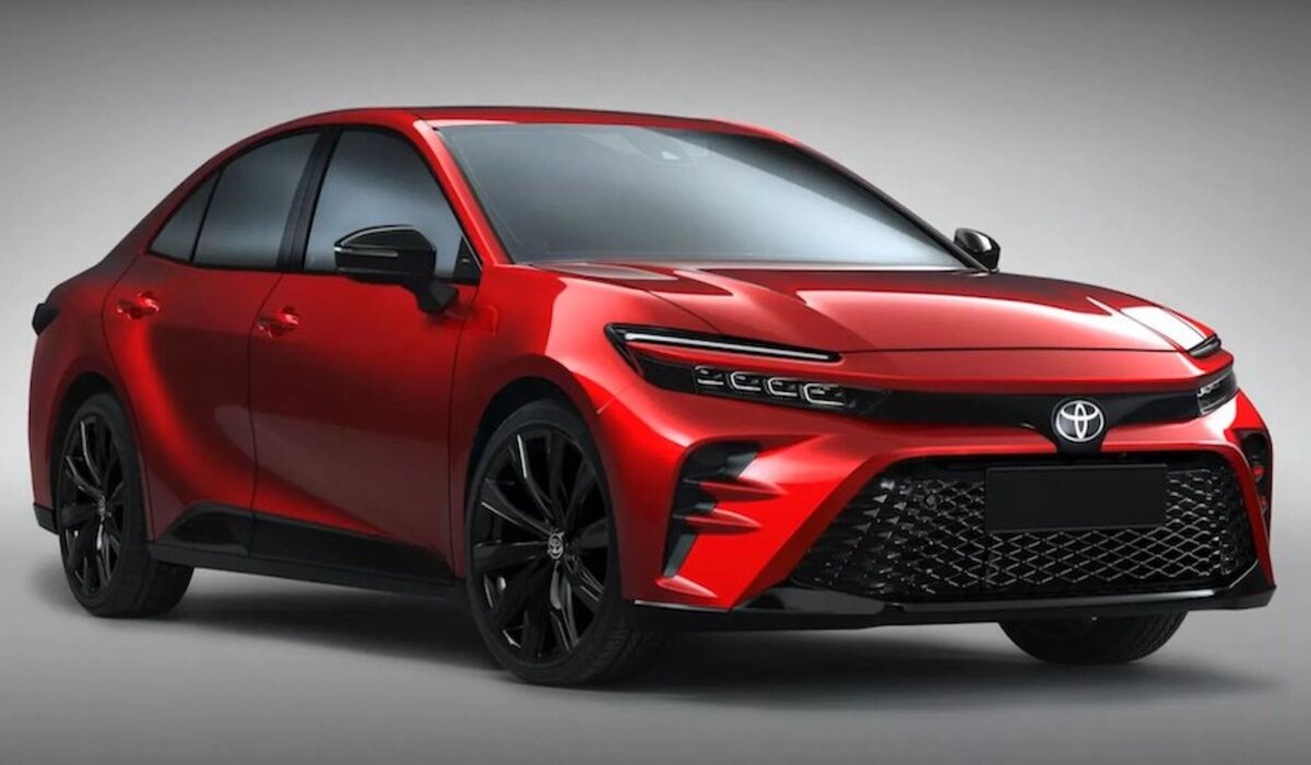 سعر 2025 Toyota Camry في السعودية