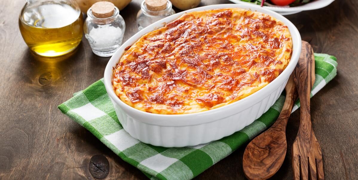 طاجن بطاطا حلوة بالفرن e1700240561444