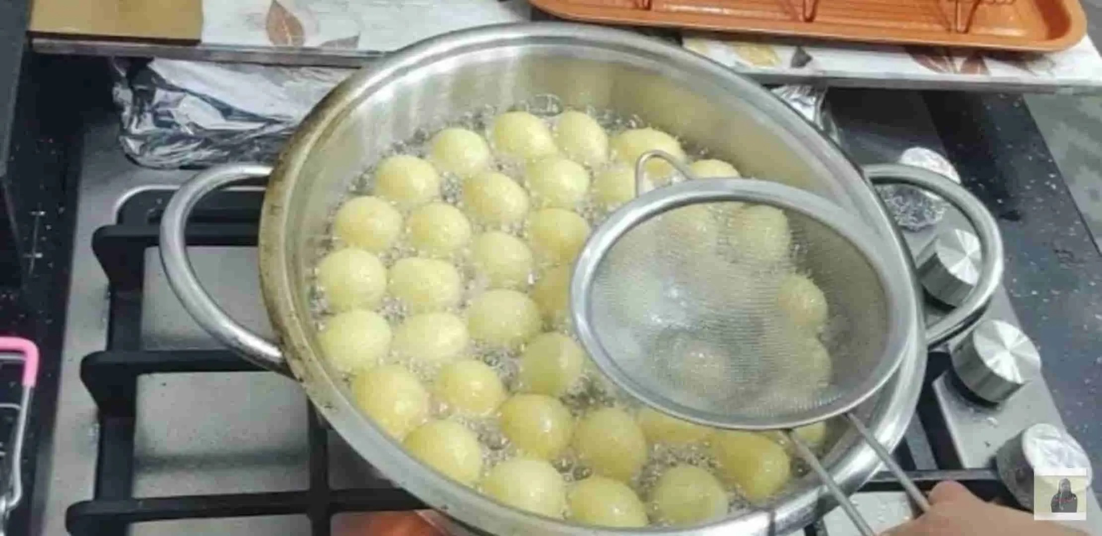 طريقة عمل الزلابيا