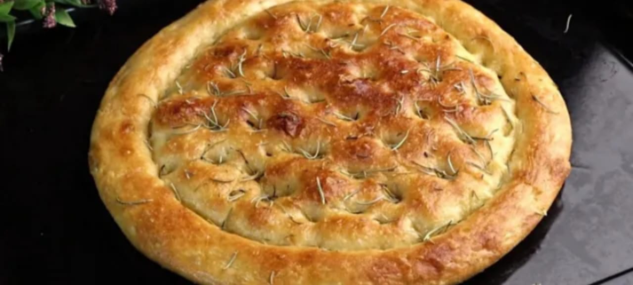 خبز البطاطس الإيطالي