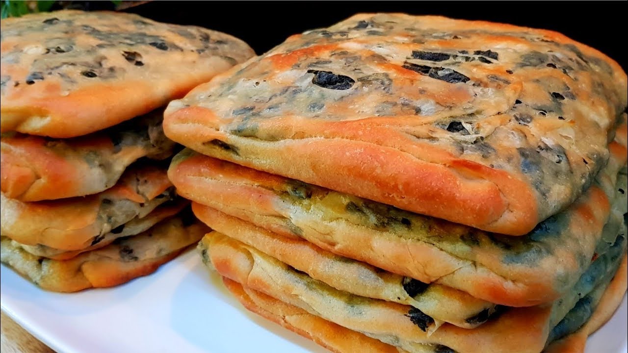 طريقه عمل فطائر الزعتر اللذيذة بخطوات سهلة وبسيطة بالمنزل