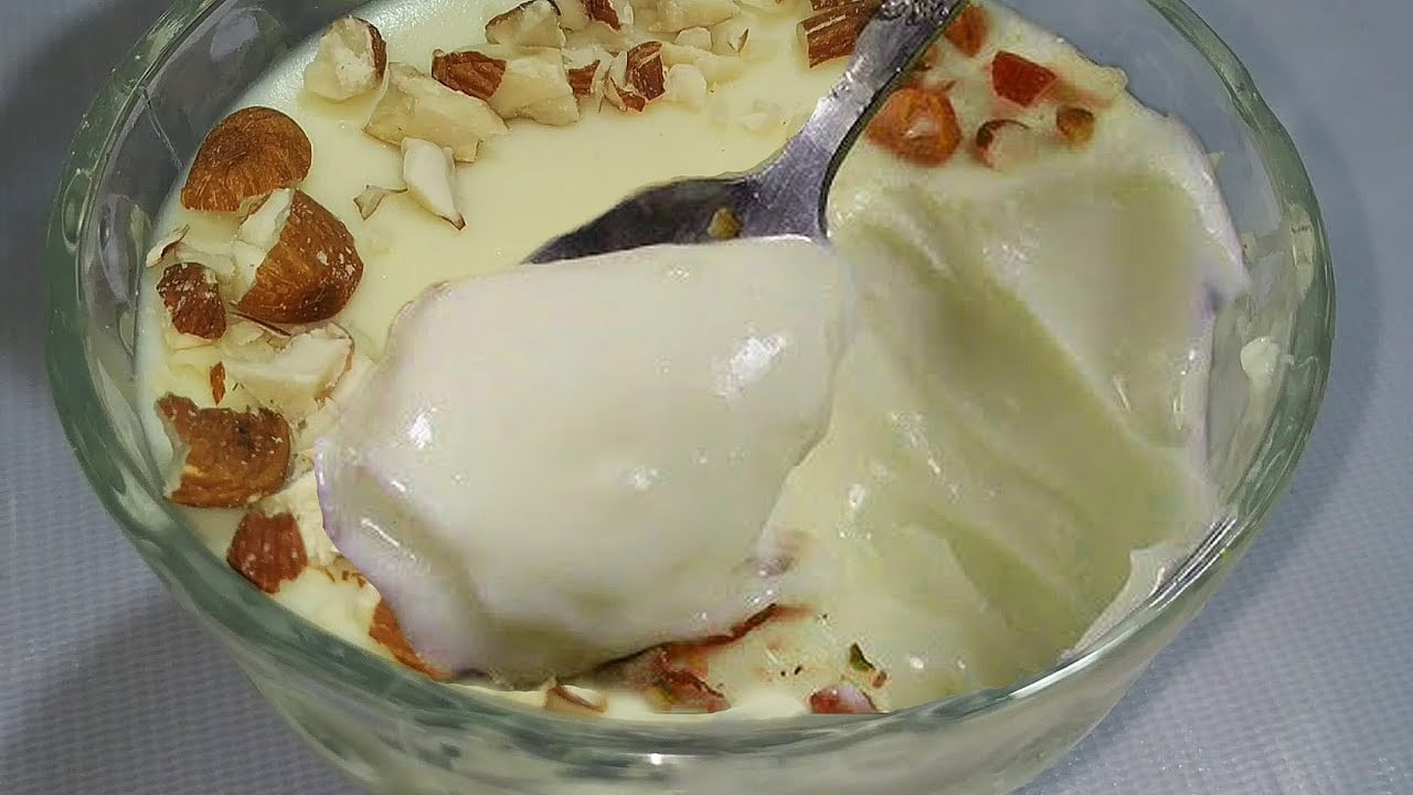 عمل مهلبية النشا والحليب