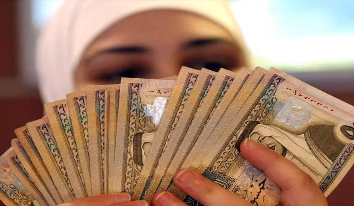 قرض للنساء