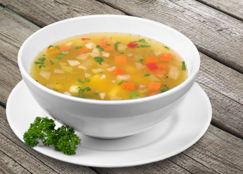 طريقة عمل شوربة لسان العصفور بالخضار
