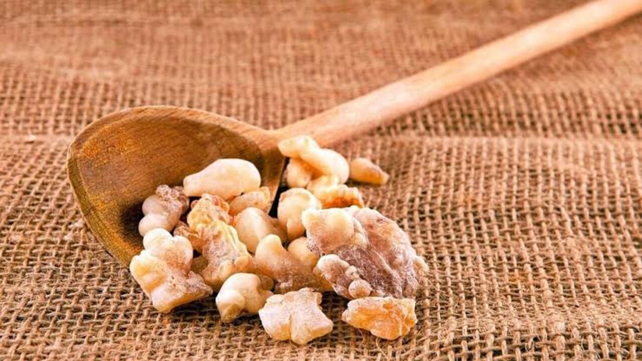 وصفة لبان الذكر لإزالة التجاعيد
