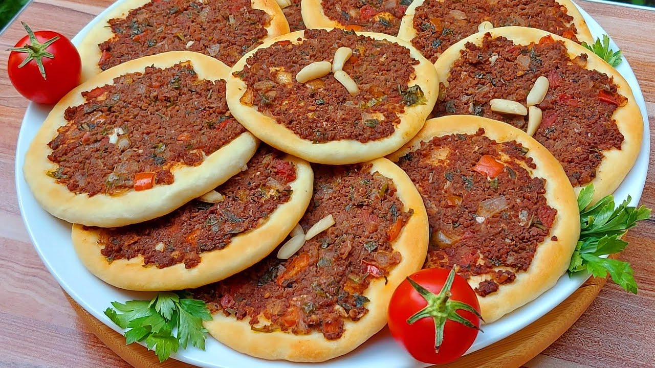 الصفيحة باللحمة المفرومة