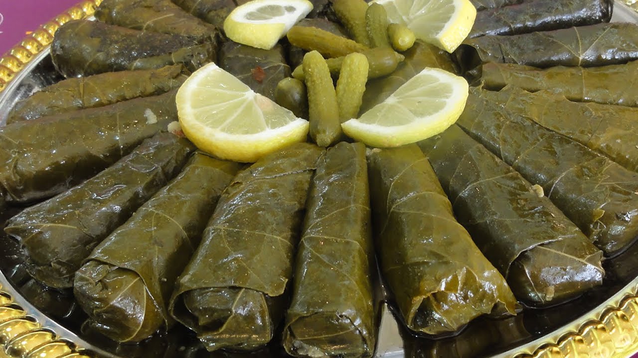 اعرفي سر خلطة محشي ورق العنب وهتطلعيه احلى من المطاعم كمان