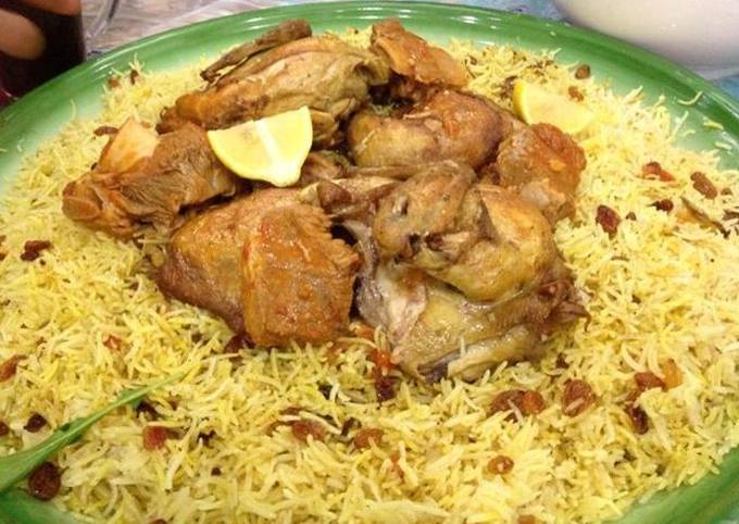 الصورة الرئيسية لوصفةطريقة عمل الكبسة السعودي بالدجاج