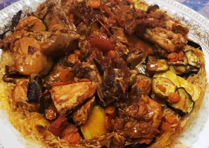 طريقة عمل مقلوبة الدجاج