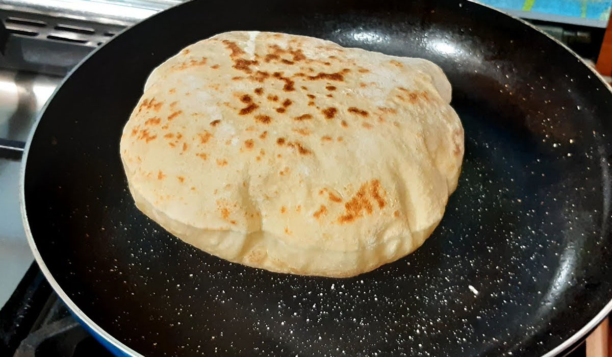العيش البلدي في الطاسة