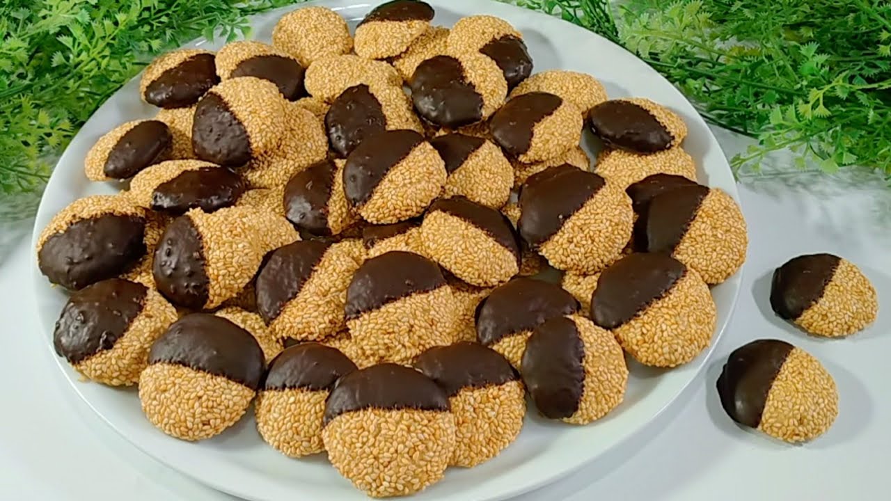 بسكويت السمسم والسوداني 1