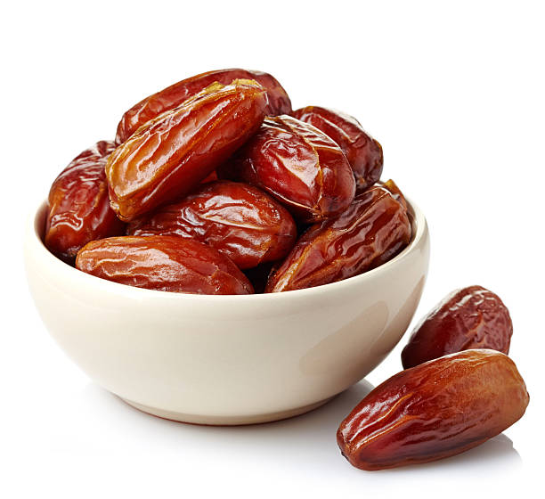تعرف على أهم فوائد زيت نوى التمر