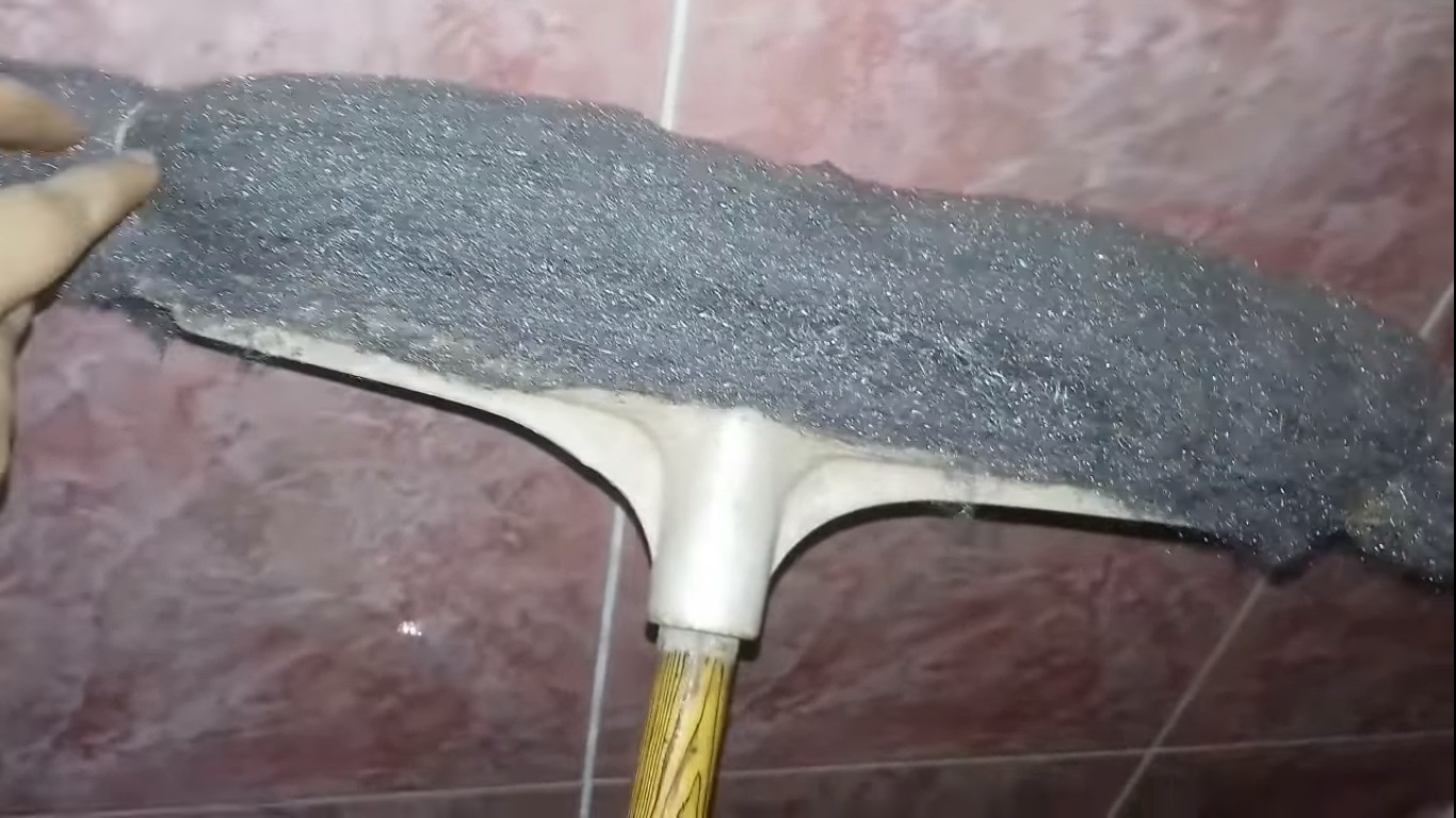 تنظيف سقف المطبخ من الدهون