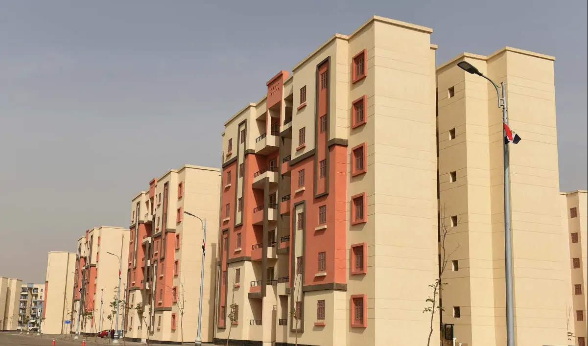 شقق الإسكان المتوسط
