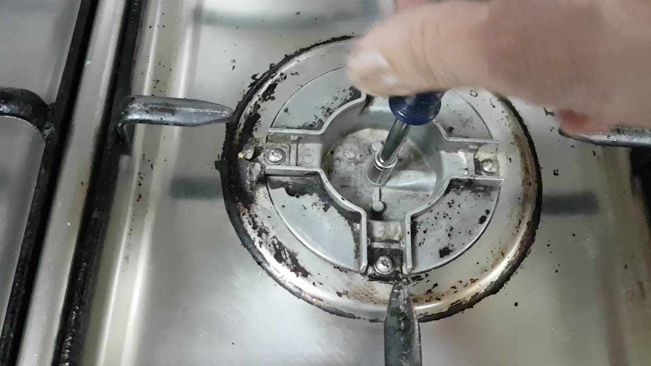 طريقة تنظيف عيون البوتاجاز