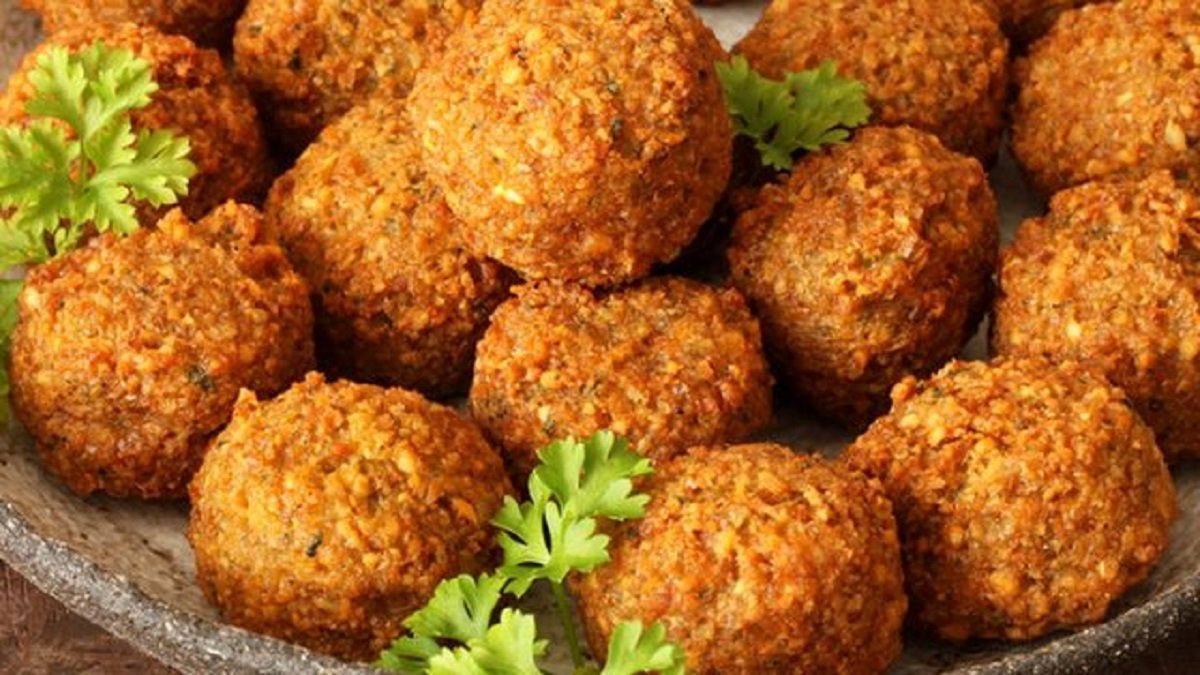 طريقة عمل الفلافل البيتي