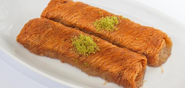 أصابع الكنافة المحشية بالقشطة