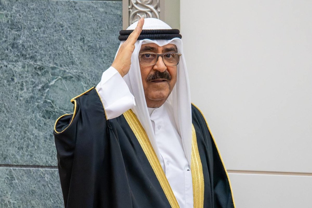 نشأة وحياة الشيخ مشعل الأحمد الجابر الصباح أمير الكويت الجديد