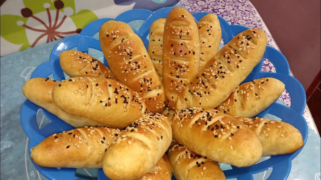 معجنات محشية الجبنة