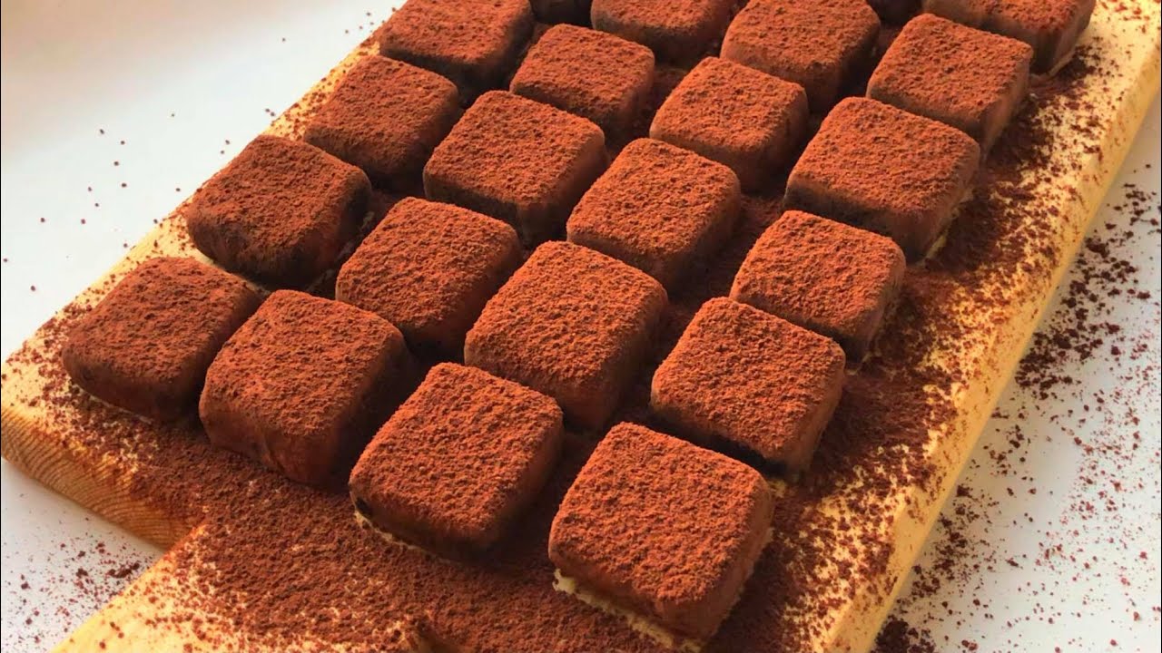 وأخيرااا جبنالك سر بسكوت اللمبادا اعمليه بنفسك في البيت وفرحي أولادك