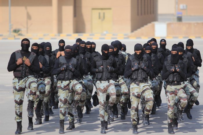 التقديم في الوظائف العسكرية
