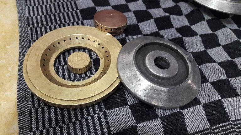 176 095631 cleaning cooker fat 3