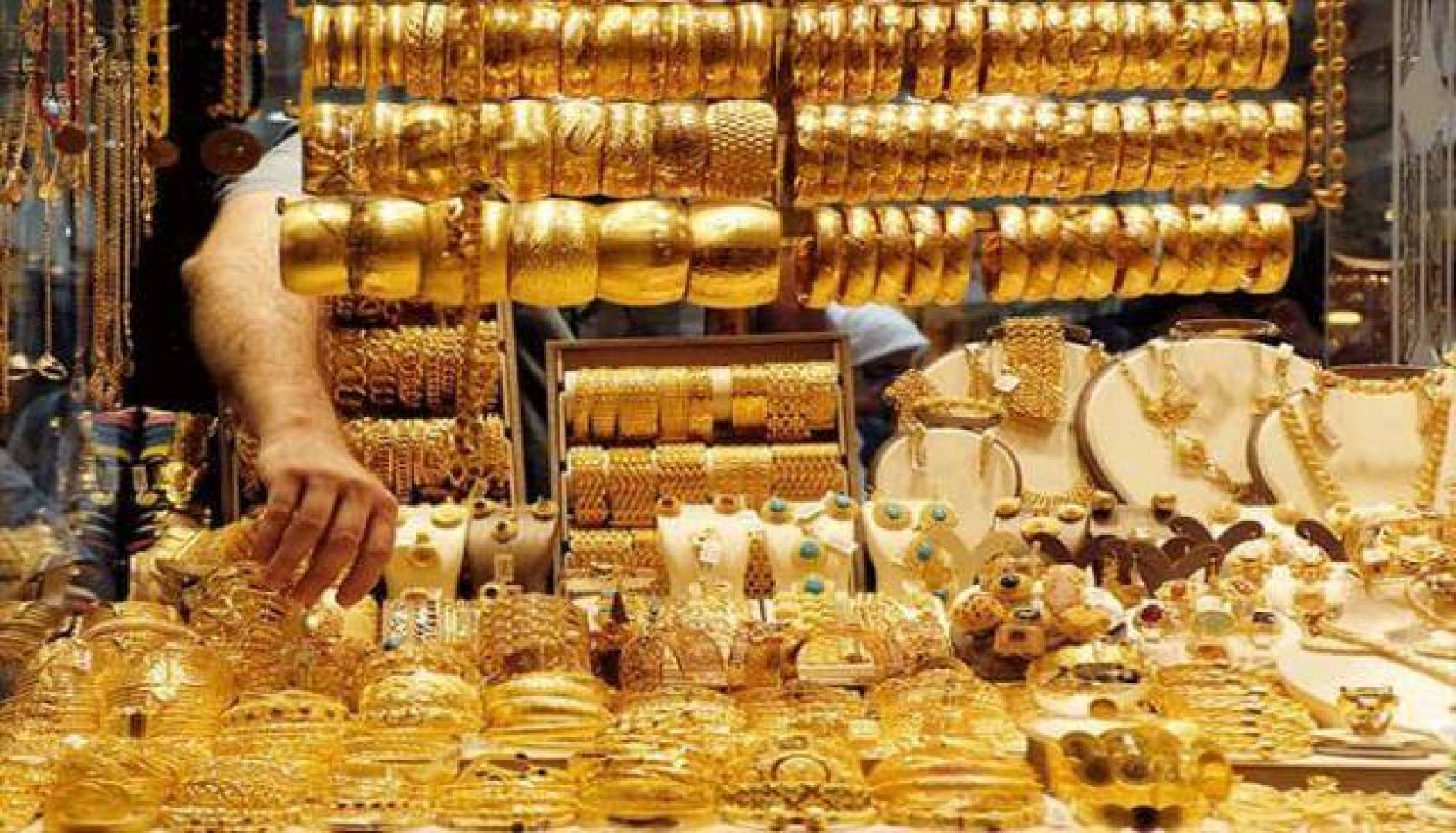 "أعرف شبكتك بكام " سعر الذهب عيار 21 بعد تراجعه في بداية تعاملات اليوم الأحد 7 يناير 2023