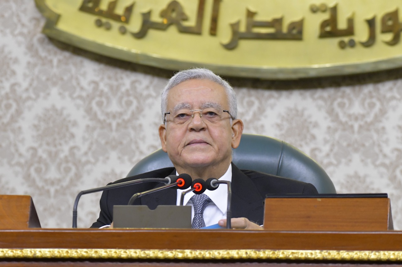 مشروع القانون على إنشاء نقابة مهنية للتكنولوجيين