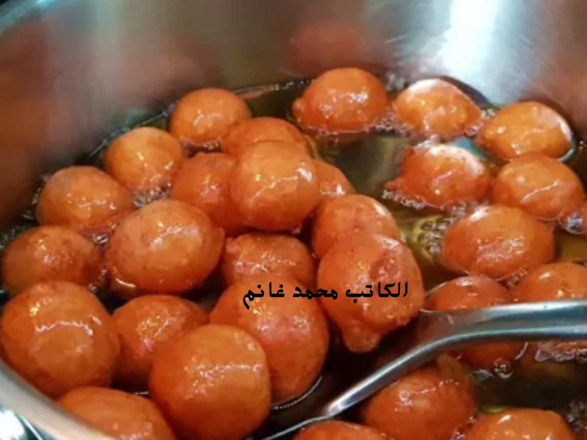 بحيلة ذكية زي بتاعت الدكاكين.. طريقة عمل الزلابية "لقمة القاضي " بمكونات بسيطة وهتطلع مقرمشة وهشة " طعمها لذيذ وسهل تحضيرها"