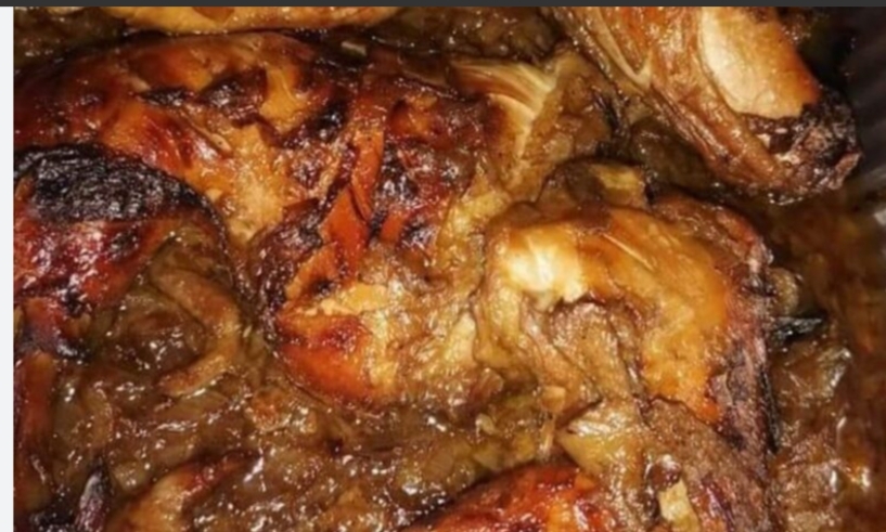 صينية الدجاج بالبصل المكرمل