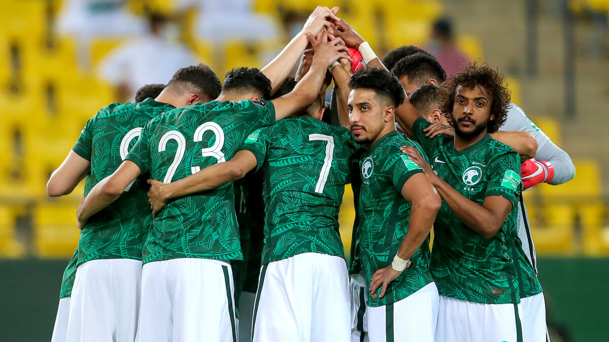 قمة خليجية.. موعد مباراة السعودية وعمان في الجولة الأولى من بطولة كأس أمم آسيا والقنوات الناقلة