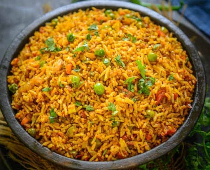 أرز بالفراخ والخضروات