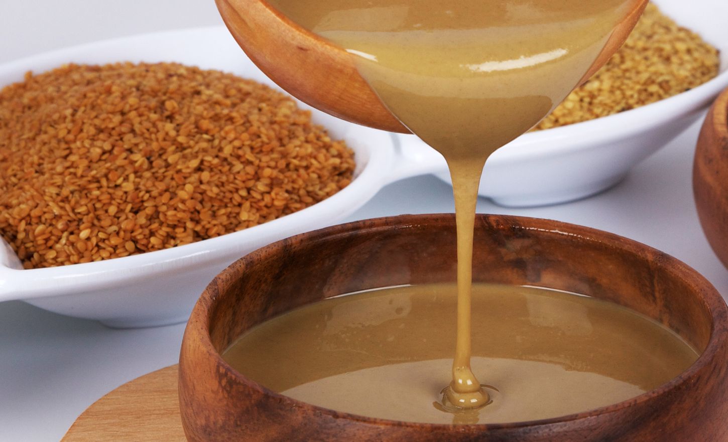 طريقة عمل الطحينة بالسمسم في المنزل زى المصانع