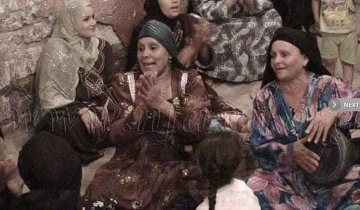 أغرب عادات وتقاليد الأفراح في الريف المصري بداية من طلب يد العروس حتى يوم الصباحية
