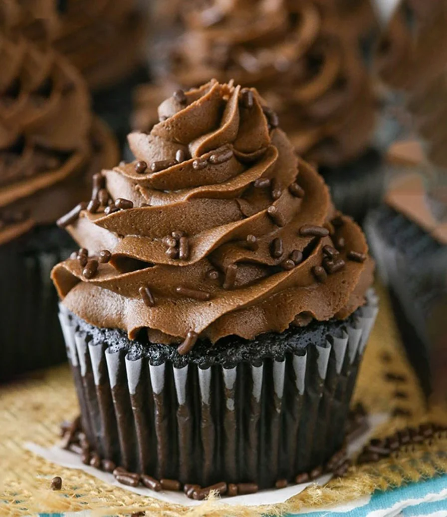 chocolate cupcake