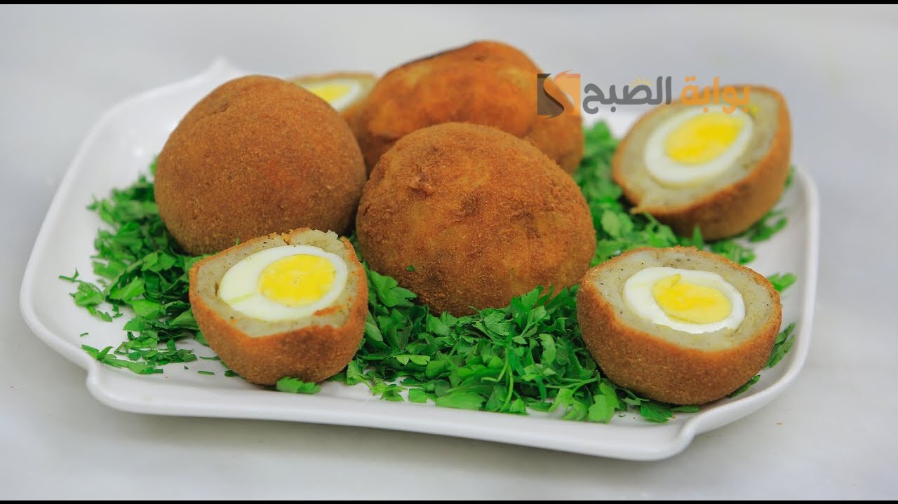 طريقة عمل كفتة البطاطس المحشية بالبيض