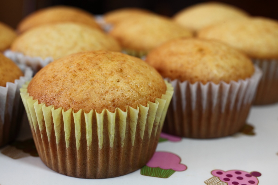 vanilla cup cake7