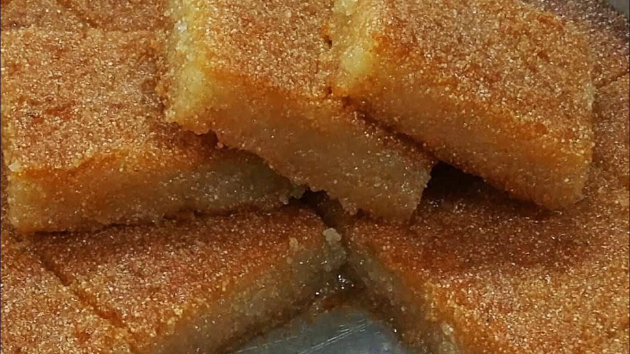 بسبوسة الزبادي الهشة واللذيذة بدون زيت