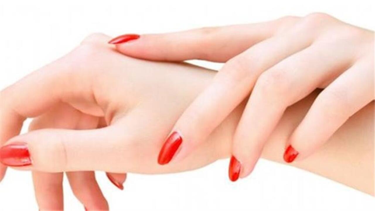 طرق تنعيم اليدين