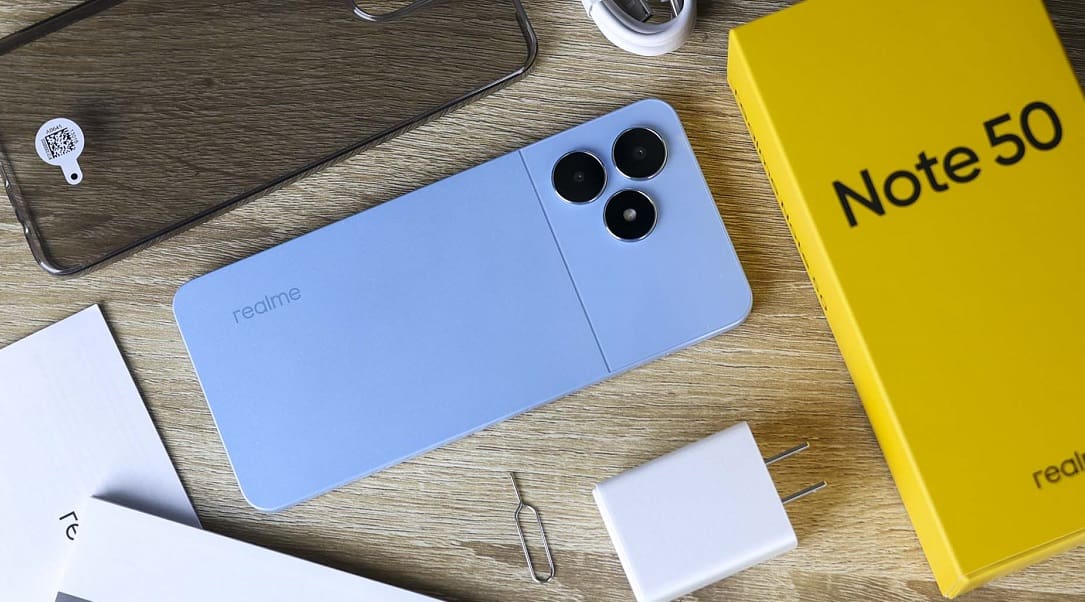 سعره على قد الإيد "ريلمي" تتألق بأفضل هواتفها الاقتصادية Realme Note 50 لعام 2024