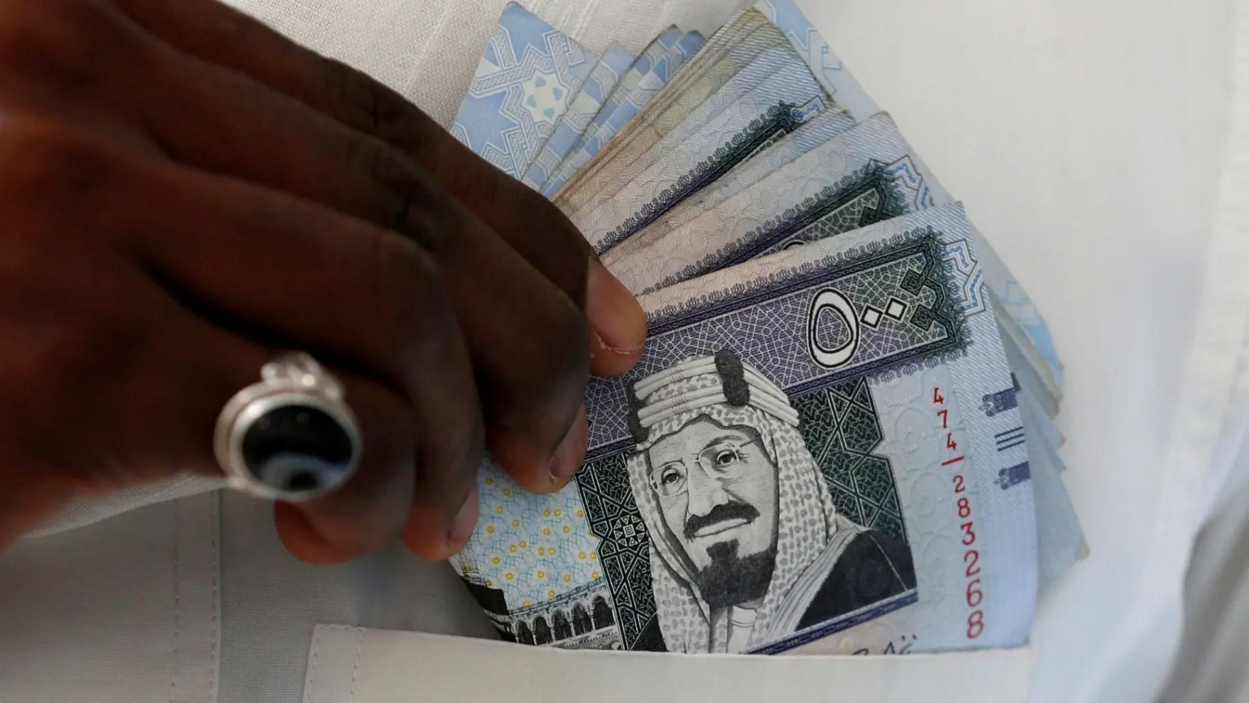 سعر الريال السعودي مقابل الجنيه المصري