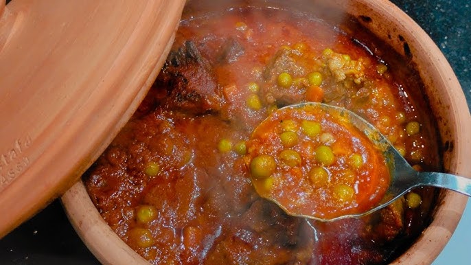 طاجن البسلة باللحم  