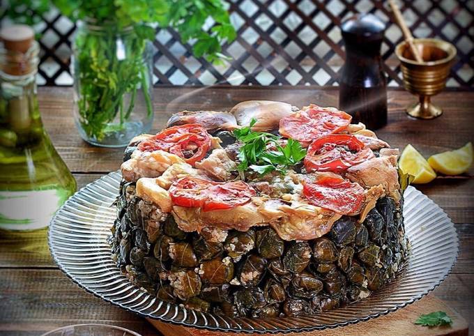 طريقة عمل طاجن ورق العنب بالكوارع بطعم خيالي ونكهة مميزة