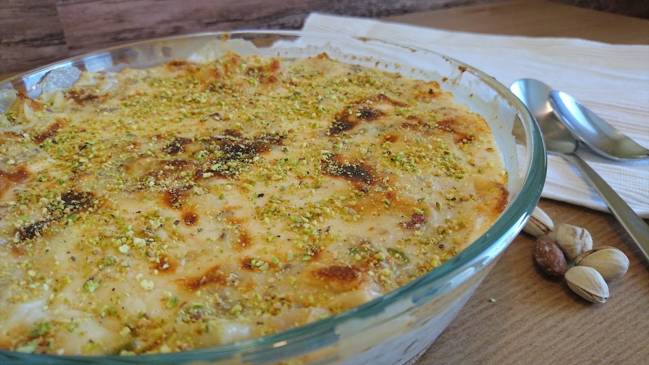 طريقة عمل أم علي بمكونات سهلة