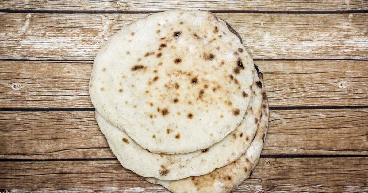 طريقة عمل العيش البلدي