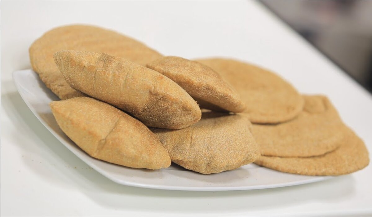طريقة عمل العيش السن الناشف في البيت
