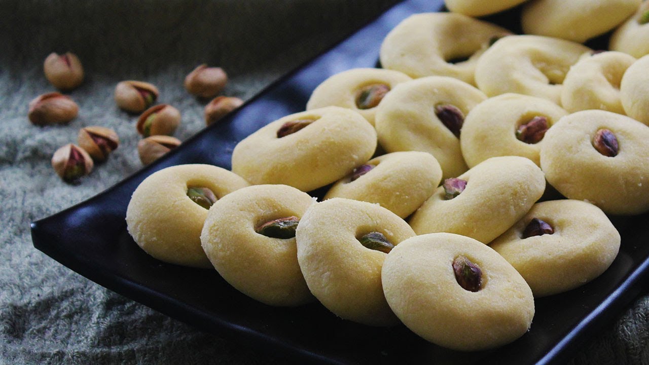 طريقة عمل الغريبة الناعمة بمكونات سهلة